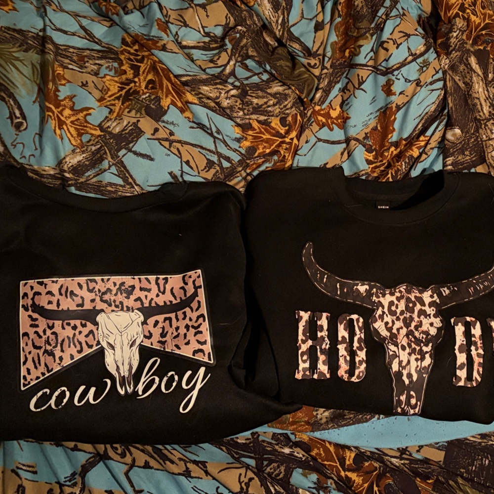 SHEIN Black and Brown Graphic Sweaters